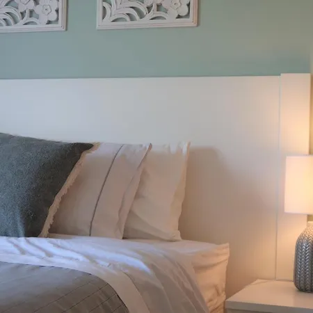 Cabanas Gardens - 1bed *
